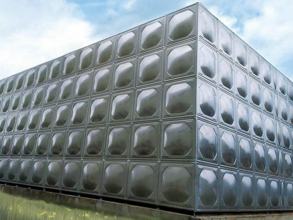 濟南304不銹鋼水箱漏水的特征有哪些？